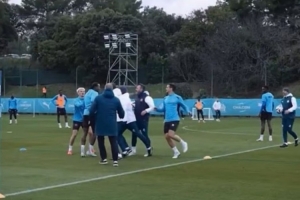 馬賽發(fā)布上賽季紀(jì)錄片，回顧主帥德澤爾比與球員科內(nèi)的訓(xùn)練場沖突