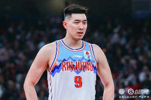 真摯的祝福！祝新疆男籃中鋒吳冠希31歲生日快樂(lè)??????