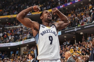 托尼-阿倫：現(xiàn)在常規(guī)賽都沒(méi)防守和全明星賽似的 多特這種球員很少