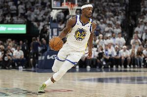 殺傷很強(qiáng)！巴特勒半場17分鐘 6中3&8罰6中拿到12分2板3助2斷