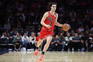 全面表現(xiàn)！吉迪13投5中&三分5中2得到14分7板6助