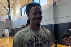 因傷缺席揭幕戰(zhàn)？莫蘭特：想太多 我微笑著說不用擔(dān)心你就別擔(dān)心