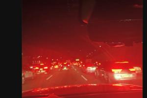 不是酒駕？皮爾斯：我堵在停滯的車流中45分鐘睡著了 老了容易累