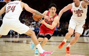 表現(xiàn)亮眼！河村勇輝7分鐘拿到3分5板3助1斷