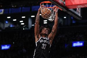 高效全能！克拉克斯頓半場7中5拿下11分8板5助1斷 正負值+22