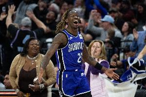 手熱得發(fā)燙！基翁-埃利斯6記三分球射落20分2板2助2斷