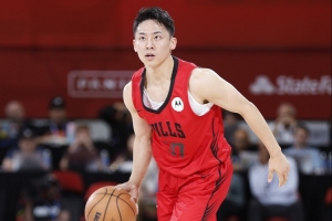 媒體人：河村勇輝被裁后 繼續(xù)利用公牛隊(duì)的設(shè)施恢復(fù)和訓(xùn)練