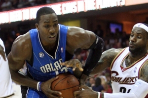 霍華德：魔術(shù)時(shí)期我肌肉最發(fā)達(dá) 后來關(guān)節(jié)承受不了就開始瘋狂減重