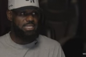 詹姆斯：雙塔陣容在我們聯(lián)盟中不多見了 火箭雄鹿騎士可以打雙塔