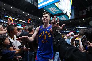 布勞恩談續(xù)約掘金：我高中和大學都沒換過隊 在NBA我也不想