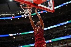 騎士客戰(zhàn)尼克斯！隊(duì)記：亨特因膝蓋挫傷缺陣