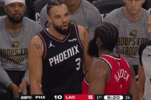 趕緊管管吧！狄龍與哈登還在喋喋不休 裁判一旁看戲！