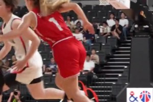 日本小后衛(wèi)田中心打球沉穩(wěn)基本功扎實(shí) 完全不像剛滿19歲小姑娘