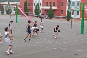 ??兄弟，還回來(lái)打球嗎？