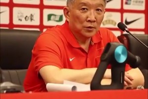 宮魯鳴此前談日本女籃三分：人家投籃也不是天生的，是練出來的