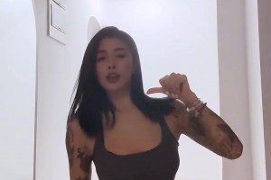 李添榮女友這身材要是沒紋身那可太頂了！