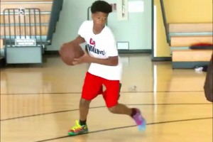 約基奇太會(huì)整活了??，妄想超越高鐵的速度？