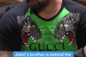 這可能是艾佛森最不想簽的一次名??