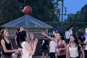 繼飛盤、自行車后，打野球的女生也越來越多了……??????