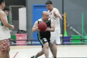 湖人隊(duì)記：艾頓東契奇彼此尊重欣賞，能解鎖保羅都做不到的戰(zhàn)術(shù)！