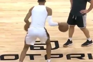 比姚明還高的中鋒布拉德利截肢了！他的命運(yùn)太悲慘了 ！??