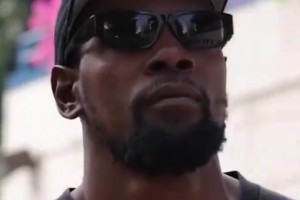 越看越帥！杜蘭特在華盛頓觀看網(wǎng)球比賽花絮