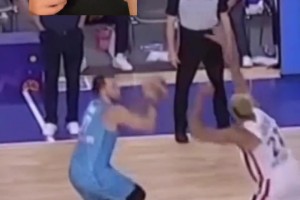 都知道東契奇要撤步，為什么就是防不?。吭瓉沓凡接屑记?！