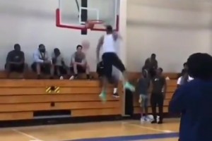 炸裂！??這TM是人類的彈跳？簡(jiǎn)直不要太離譜！