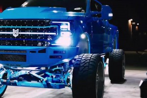 米切爾羅賓遜這座駕也太炫酷了！