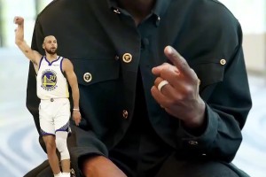 韋德歷史首發(fā)陣容：去掉大前鋒！喬科詹庫鯊