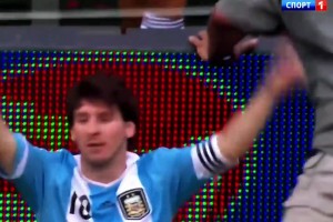 不僅是移動的耐克標(biāo)！兩次在困境后捧得歐洲杯，凱莉無愧最酷的姐