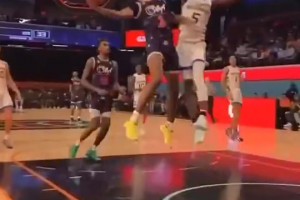 肉眼可見(jiàn)的恐怖滯空！阿門(mén)進(jìn)聯(lián)盟以前竟然是這么打球的！