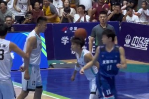 國內有幾個球員能完成這樣的實戰(zhàn)隔扣？