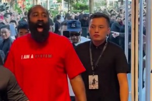 一年的等待！哈登已抵達(dá)廣州！登哥中國行終于來了~