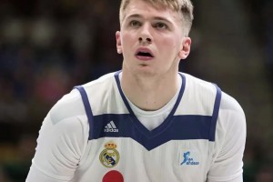 東契奇的籃球天賦有多夸張？楊毅：他在青年隊是就斷層領先了