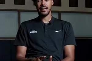 瘋狂！加內(nèi)特此前爆料奧運(yùn)會(huì)：有個(gè)人走過(guò)來(lái)倒了一萬(wàn)個(gè)避孕套！