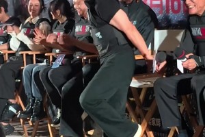 不愧是戰(zhàn)神！劉玉棟1994年對夢二16分4板3助全能表現(xiàn)！王者投籃！