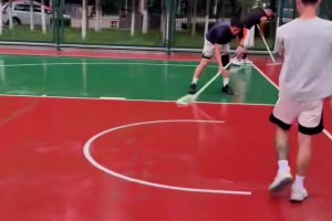 這就是熱愛生活、熱愛籃球的樣子 ~??