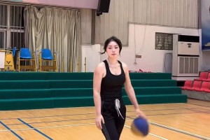 賈巴爾談?wù)材匪箽v史總得分王：實至名歸，這是他20年努力應(yīng)得的