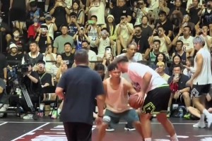 東契奇中國行是一點也不想出力啊