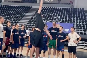 黑山巨獸！黑山大漢斯拉夫科上演站扣好戲！