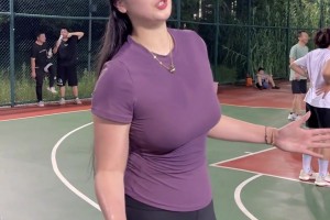 肘子姐：我的手感 夠不夠火熱??？