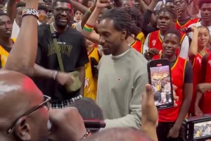 ??卡子真的好帥啊，黑人中的建模臉！