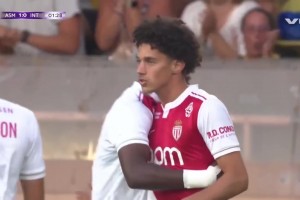 這球漂亮！阿克利烏舍抽射破門，國(guó)米0-1落后摩納哥！