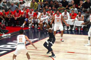 身體素質(zhì)太勁爆了！重型后衛(wèi)米切爾國家隊(duì)集錦！