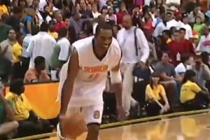 ??卡特從別人頭頂飛過去就這么輕松嗎？真是外星人彈跳！