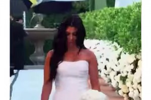 14年前，亨弗里斯耗資千萬刀迎娶金卡戴珊，婚姻只持續(xù)72天