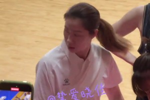 ??終于刷到全世界最美教練了~