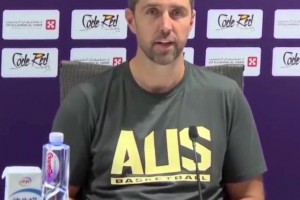 他是懂球的！澳男籃主帥賽前：中國(guó)十年來(lái)首進(jìn)決賽 比賽會(huì)很艱難