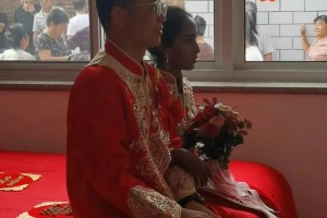 新娘顏值真高??他們的孩子運(yùn)動(dòng)天賦肯定不會(huì)差